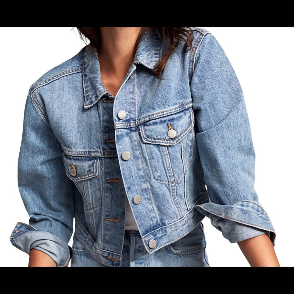 Cropped jean jacket